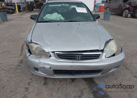 2000 Honda Civic Value Package from USA, damaged, VIN 2HGEJ6616YH572205